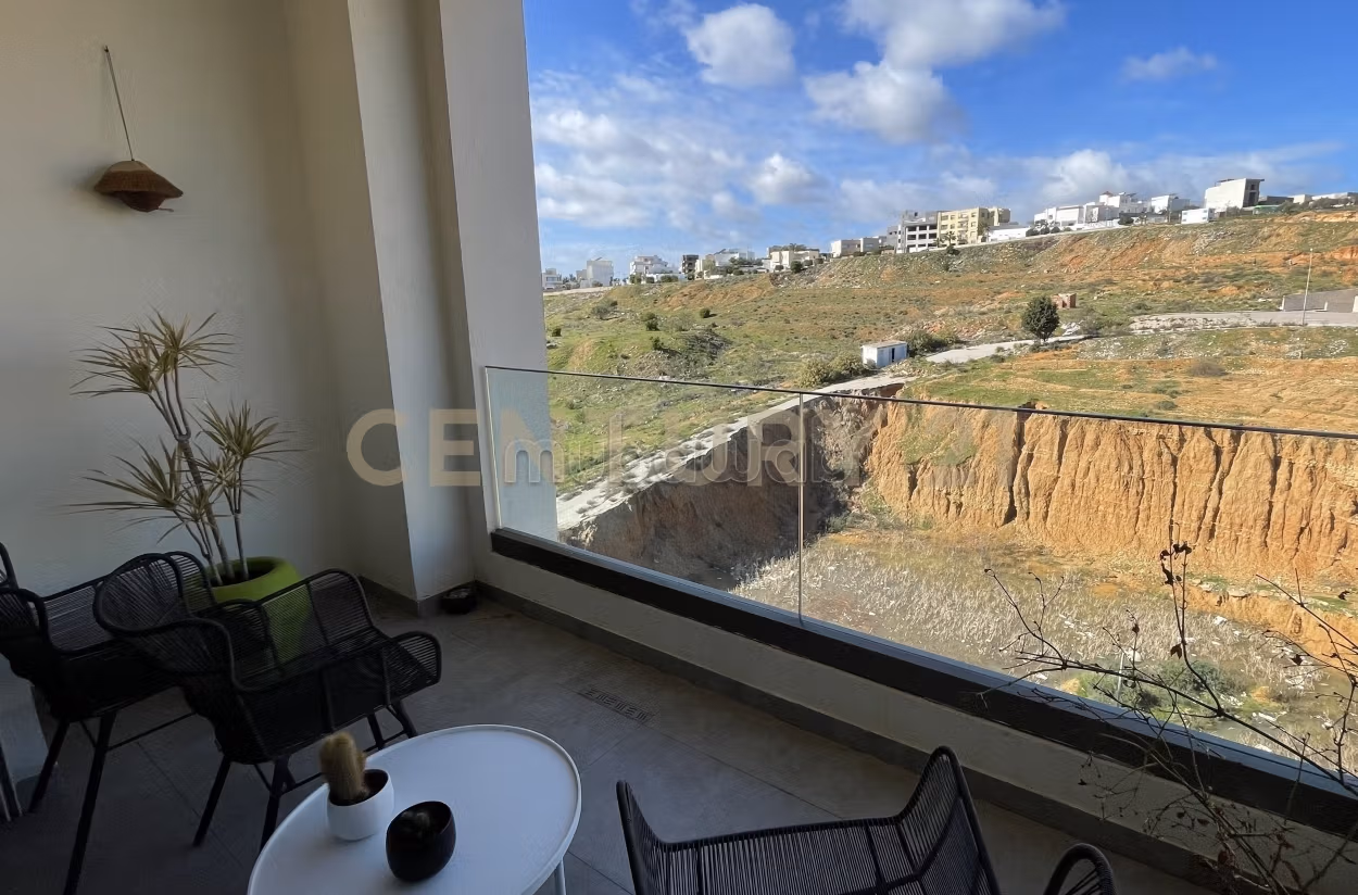 A vendre un appartement s2 à ennasr 2