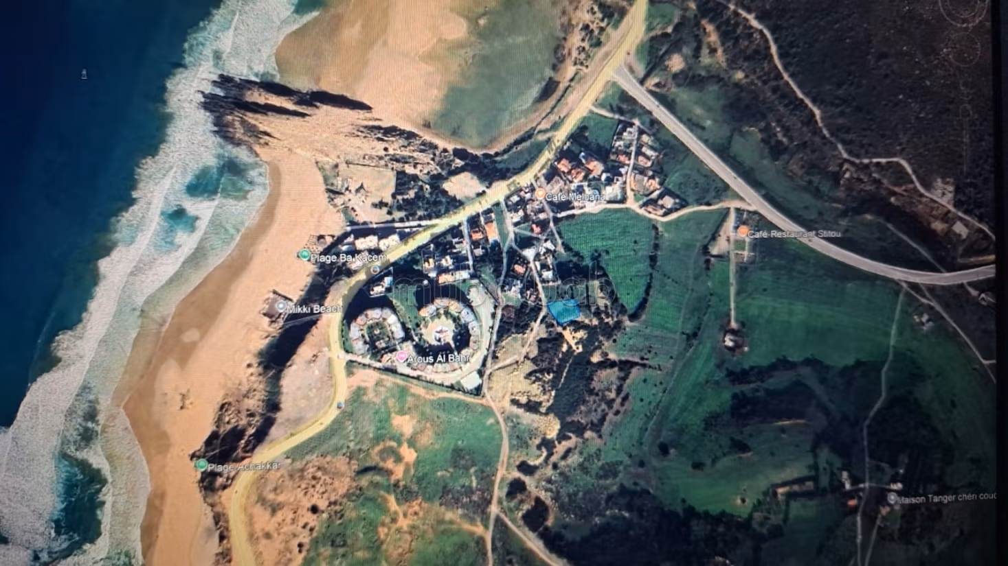 Villa plot with sea view