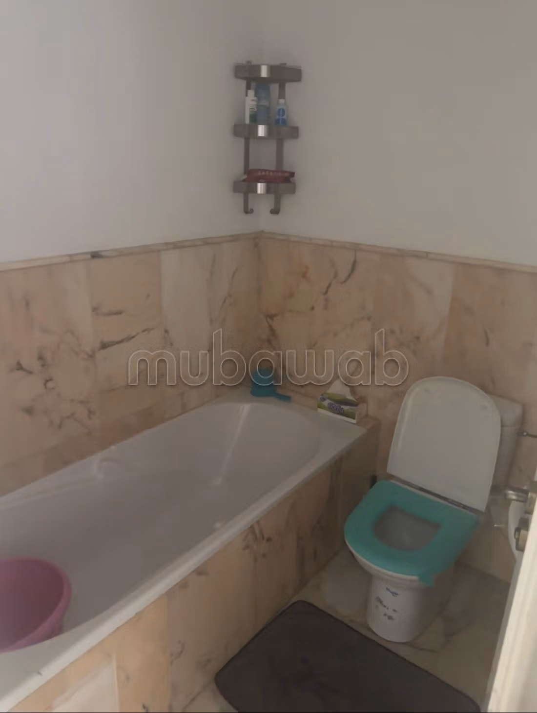 Très bel appartement 2 ch en location longue durée, uniquement pas de sous Location âpres ancien hôpital militaire, 2 chambres. Bien meublé — 3