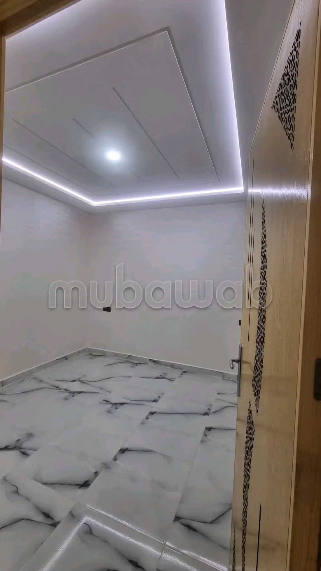 Piso en venta. 2 habitaciones. Terraza grande