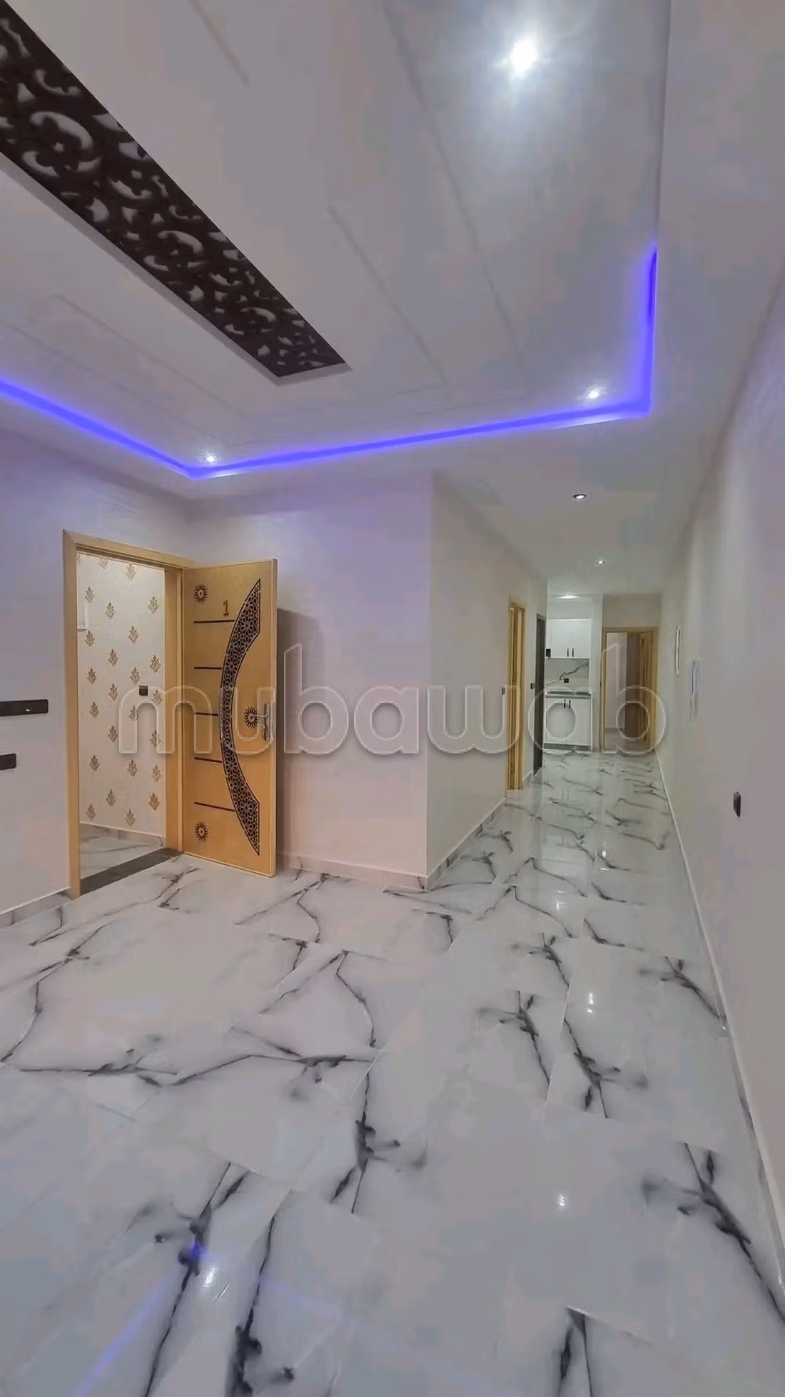 Piso en venta. 2 habitaciones. Terraza grande