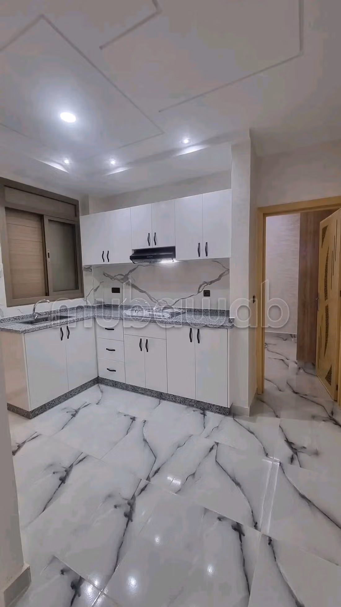 Piso en venta. 2 habitaciones. Terraza grande