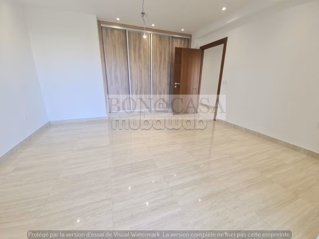 Piano di villa S4 in affitto nei giardini di Cartagine
