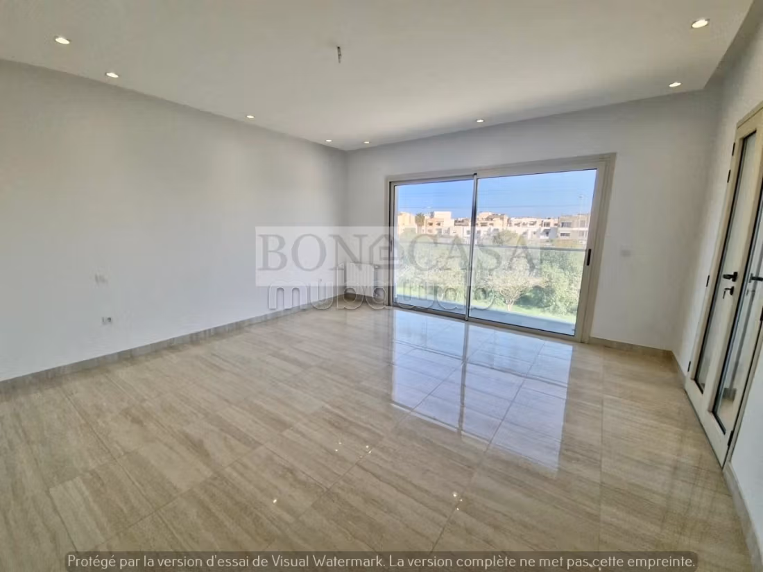 Piano di villa S4 in affitto nei giardini di Cartagine