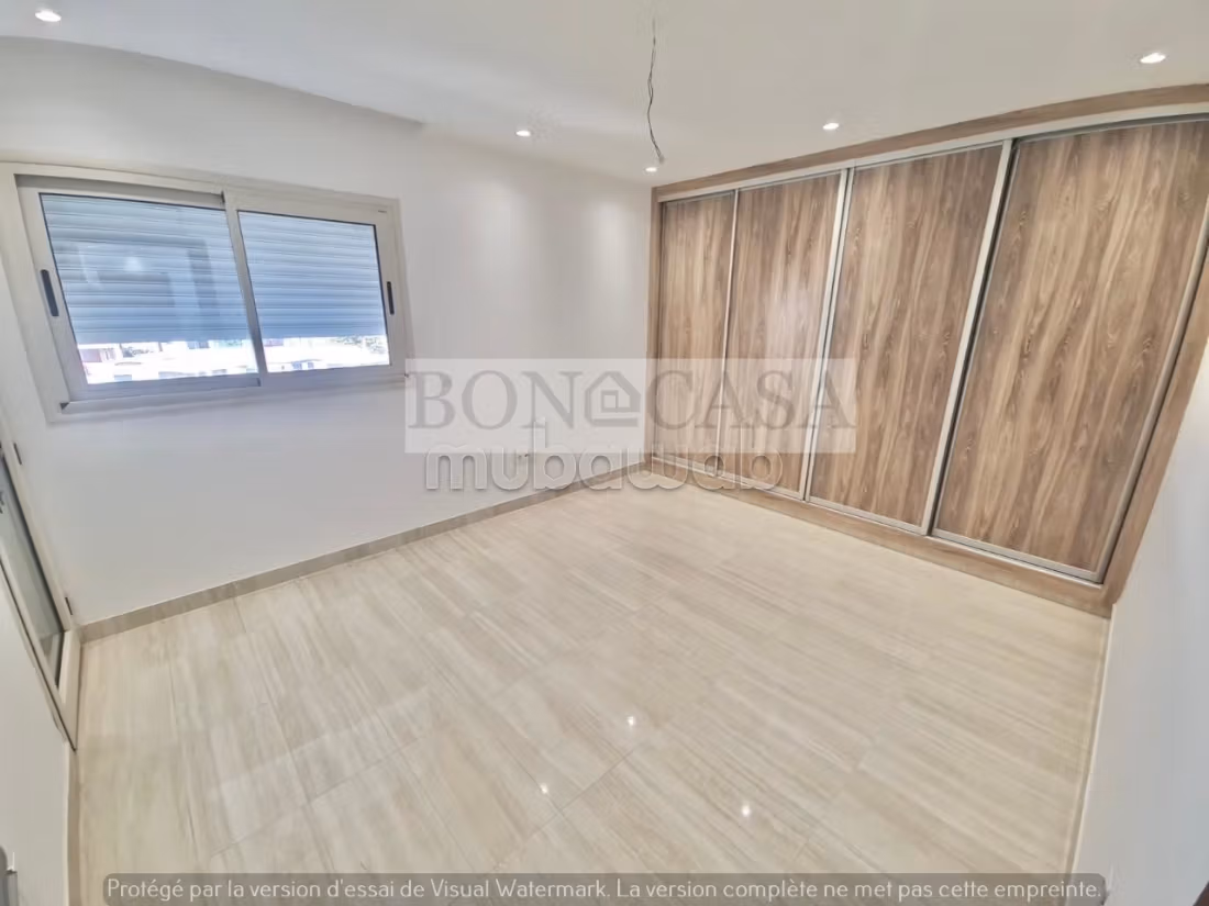 Piano di villa S4 in affitto nei giardini di Cartagine