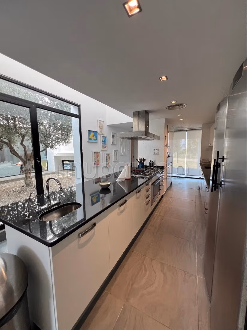 For Sale Exceptional Villa – Elegance & Prestige