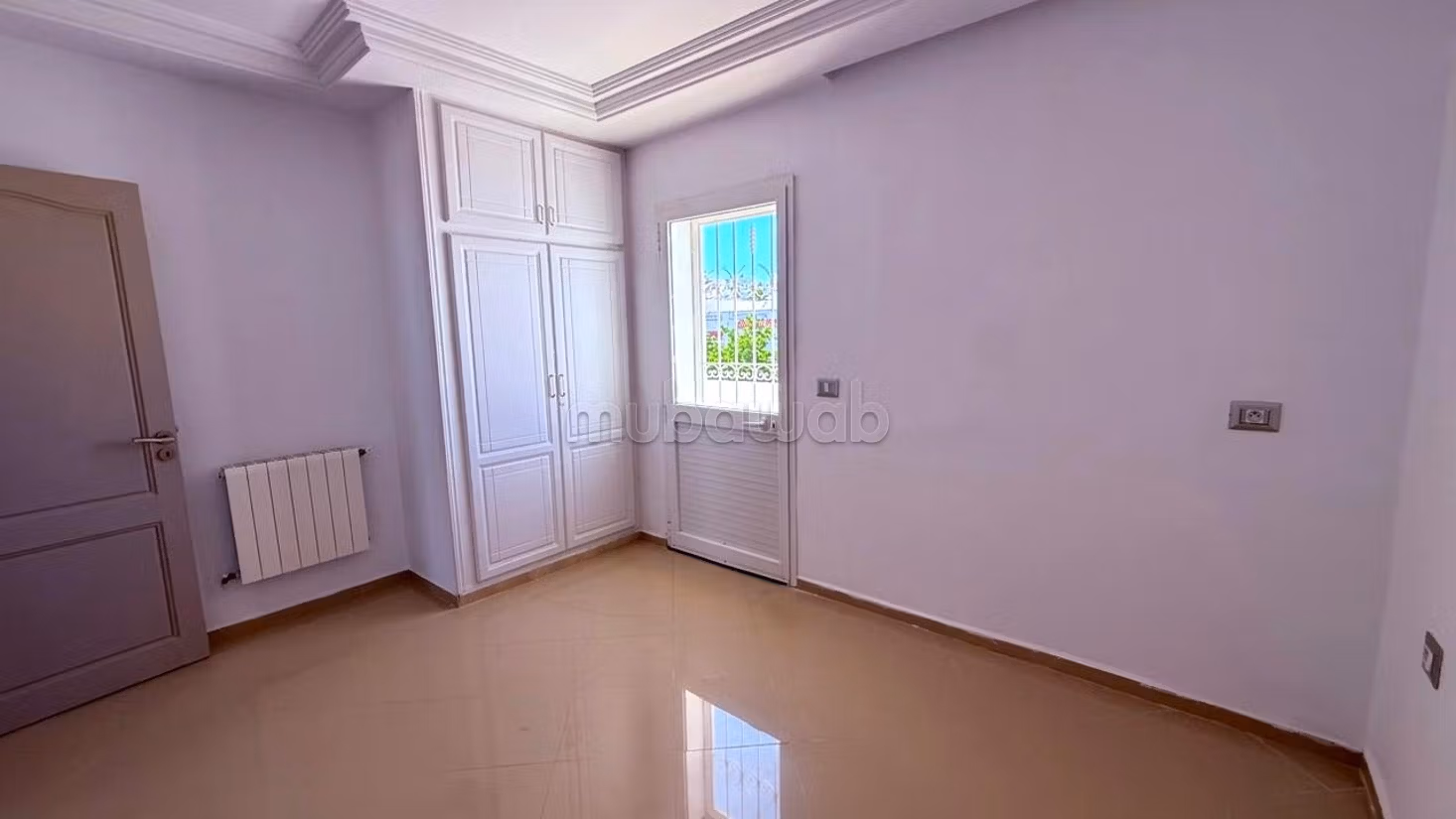 Étage de villa s3 de 110m2 et 60m2 Terrasse à menzah 9