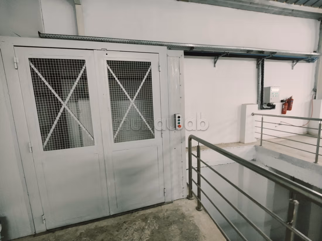 Usine en vente à Aïn Sebaâ. Surface de 1400 m²
