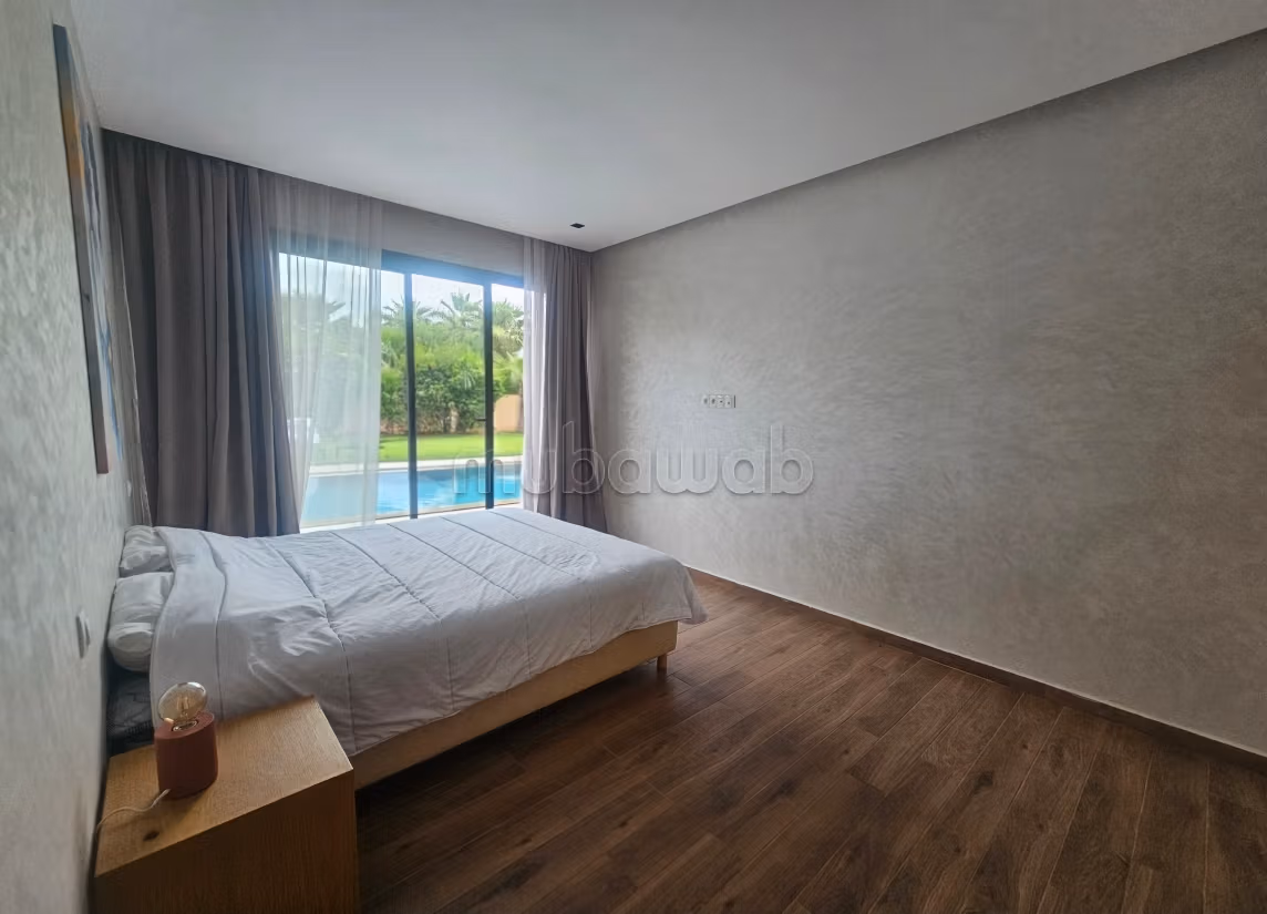 Magnifique villa à vendre à Route de l'Ourika. 4 chambres. Meublé