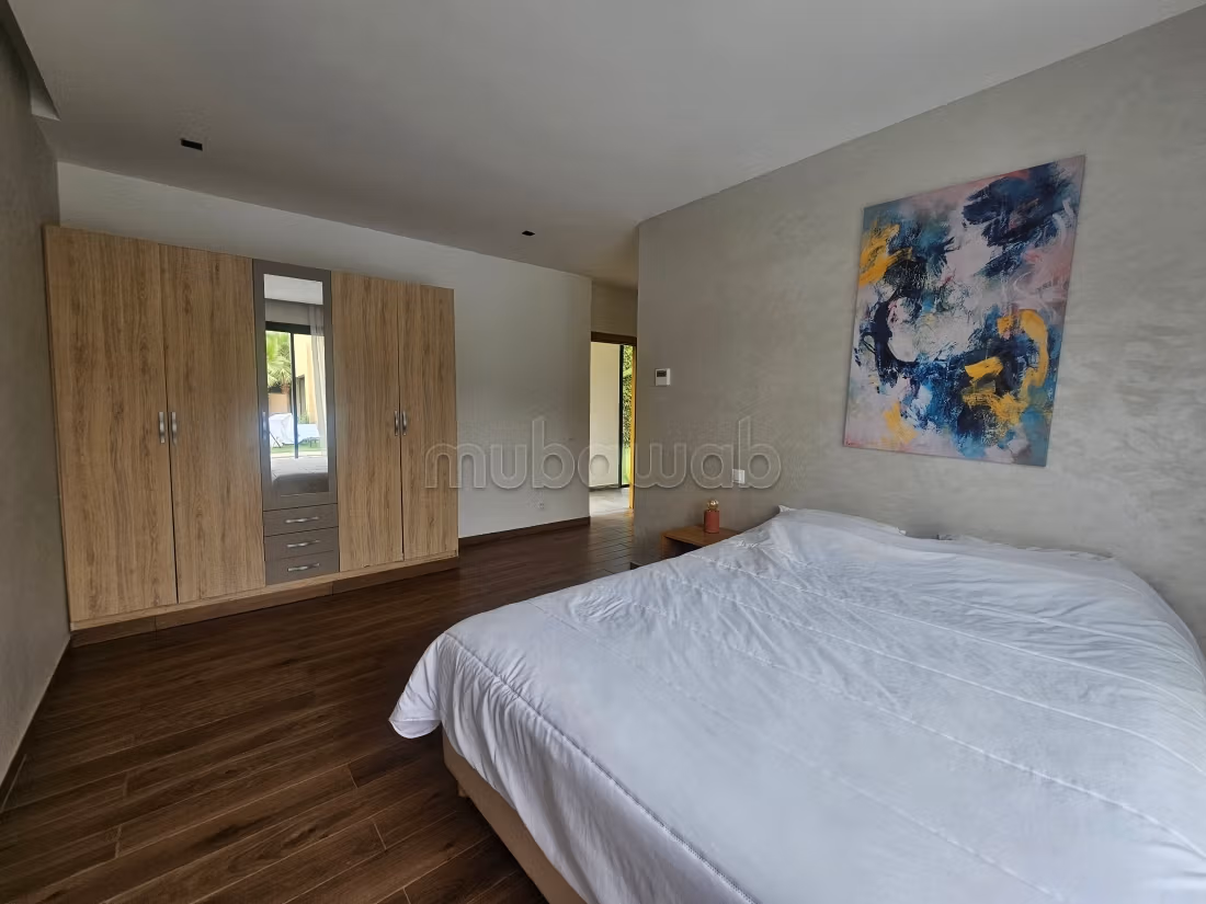 Magnifique villa à vendre à Route de l'Ourika. 4 chambres. Meublé