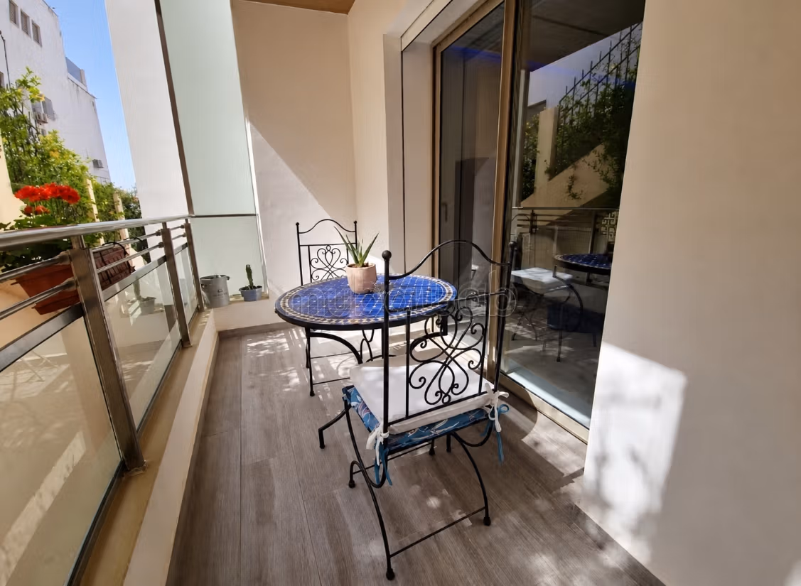 Appartement à l'achat à Secteur Touristique. Surface totale 95 m². Meublé — 2