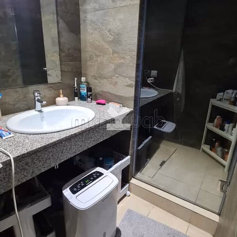 Appartamento in Affitto di 89.0 m² a Casablanca, La Gironde