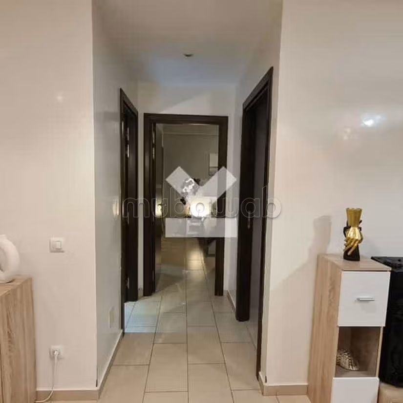 Appartamento in Affitto di 89.0 m² a Casablanca, La Gironde