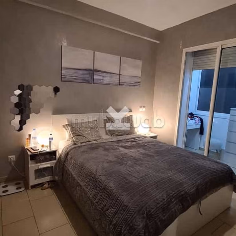 Appartamento in Affitto di 89.0 m² a Casablanca, La Gironde