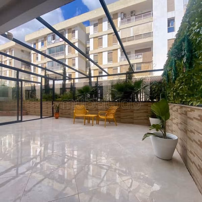 Appartement à Vendre de 170.0 m² à Bouskoura, Victoria