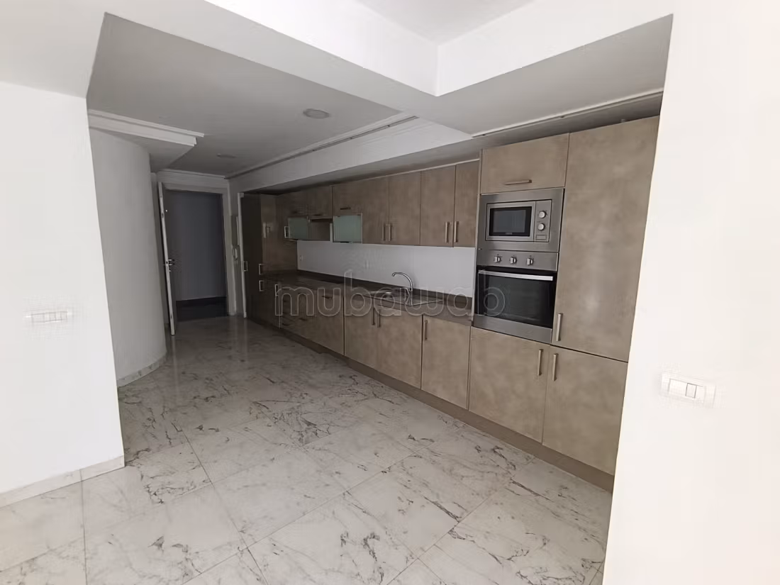 Bureau de 125 m² dont 50 m² de terrasse – Route d’el Jadida - Veduta 6