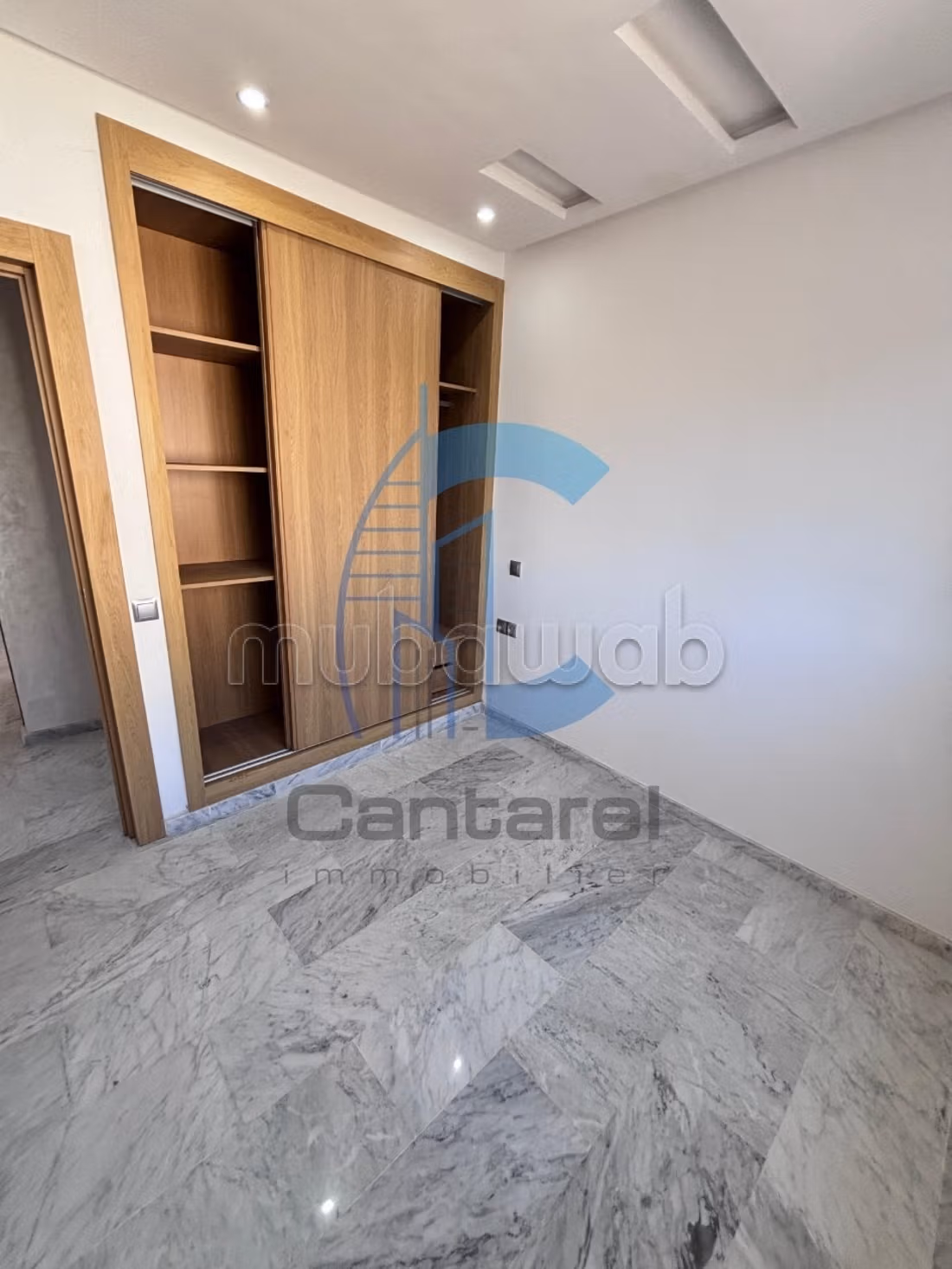 Location bel appartement neuf riviera