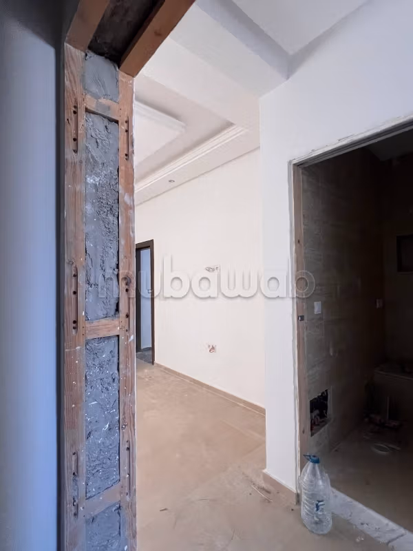 Appartement a vendre 2eme etage 
Quartier BORJ