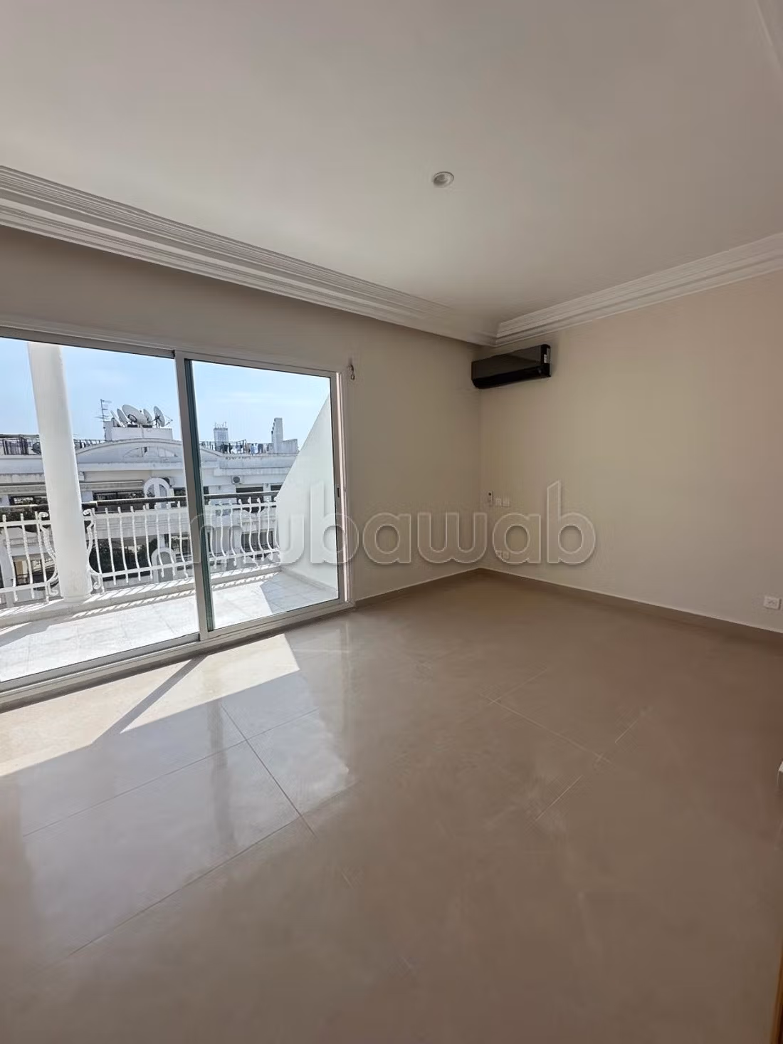 Location appartement Racine 214m2 dernier etg