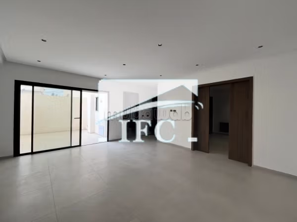 Edificio in R2 in affitto 900m² Città Giardino IFCM246