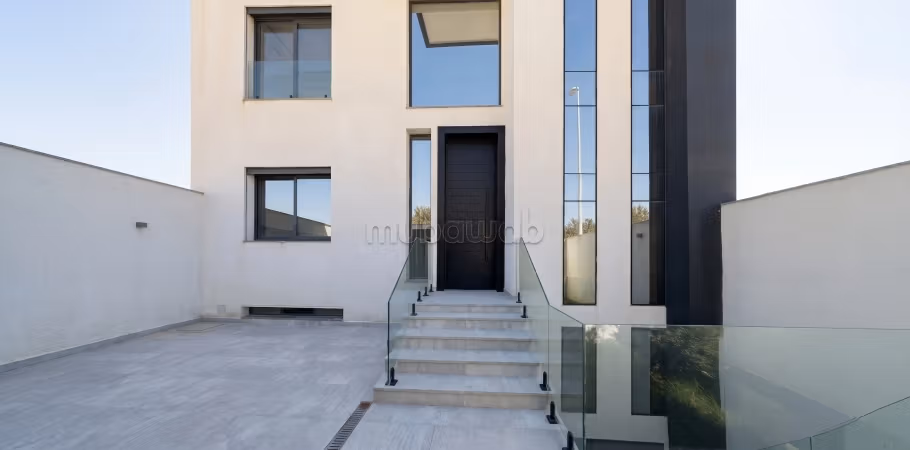 Luxe Villa met Zwembad