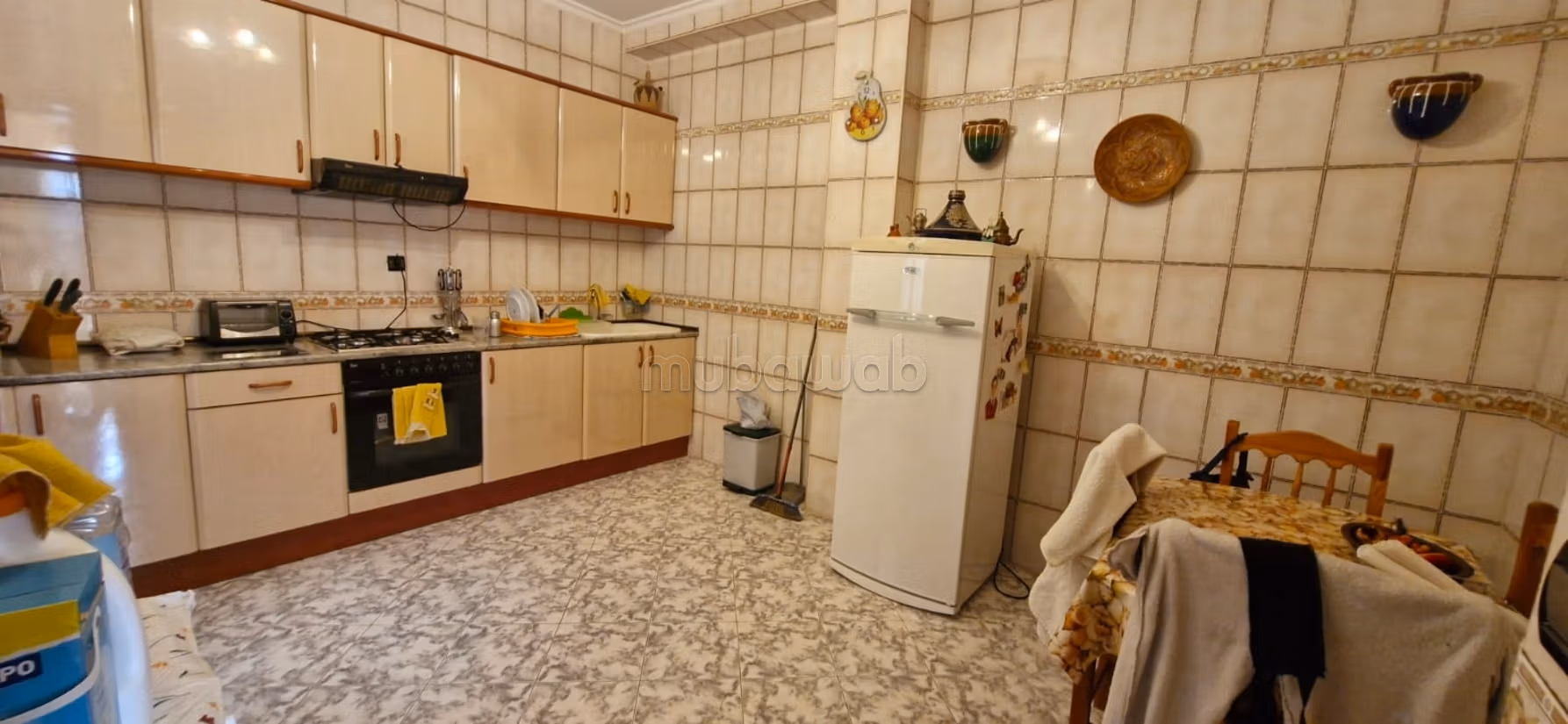 Bel appartement à louer à Essania. Surface totale de 110 m²...