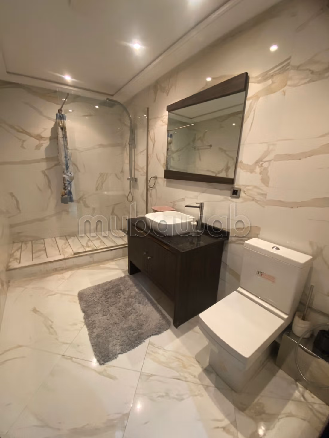 Studio moderne plein Racine à vendre avec coure — 5