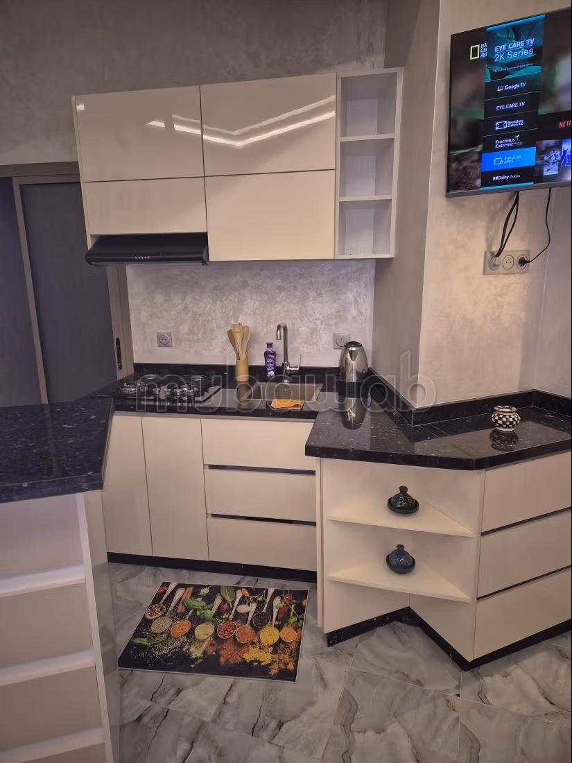 Gueliz Appart meublé jacuzzi sous location — 2