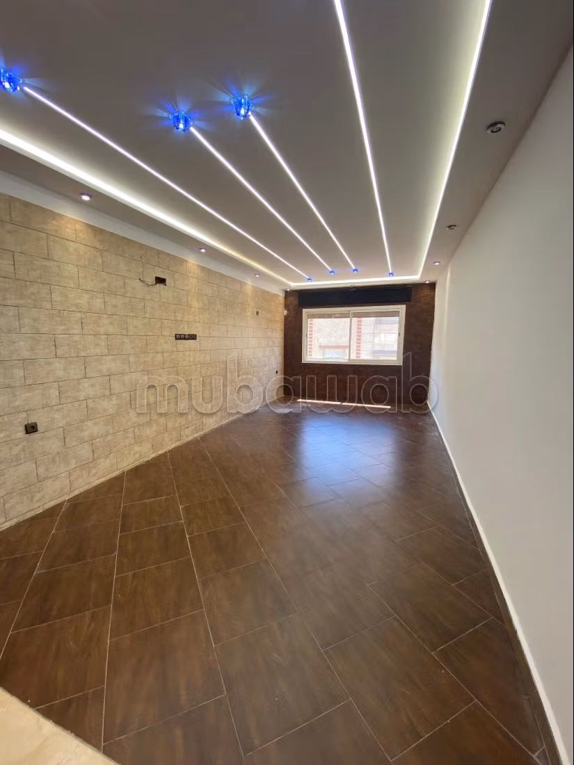 Duplex spacieux à louer vide Ahlan Tanger — 3