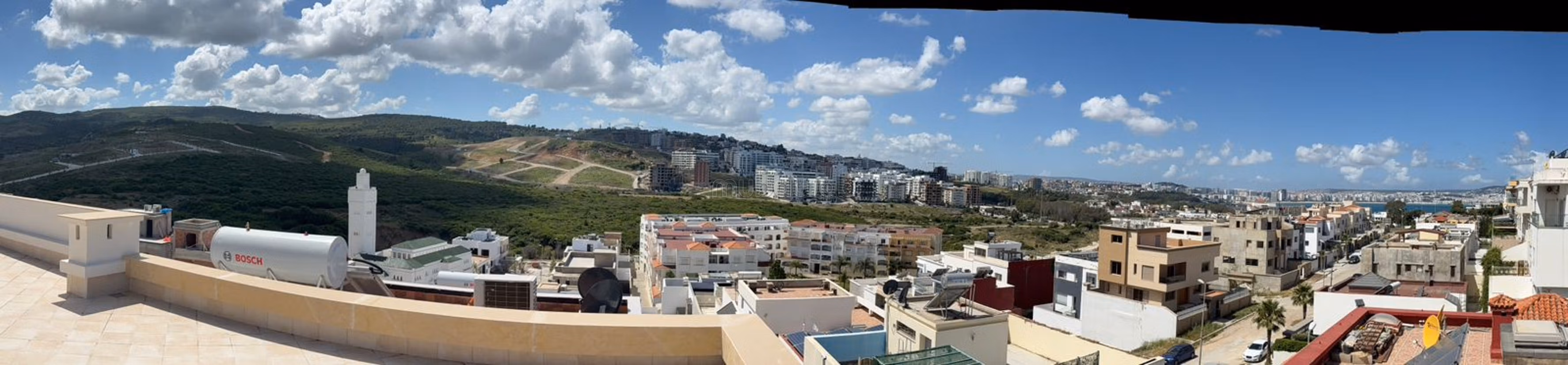 Villa en venta en Malabata hills