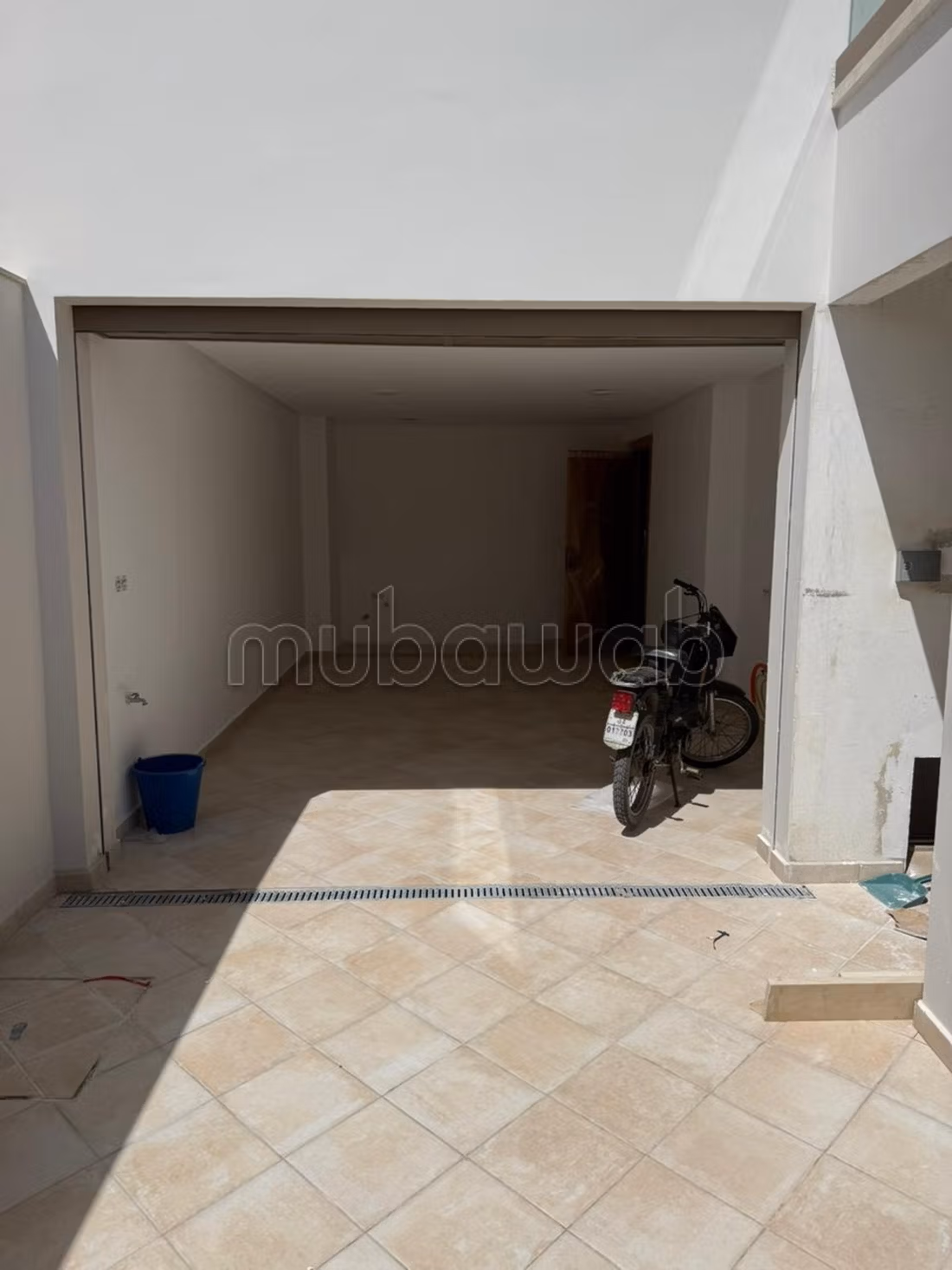 Villa en venta en Malabata hills