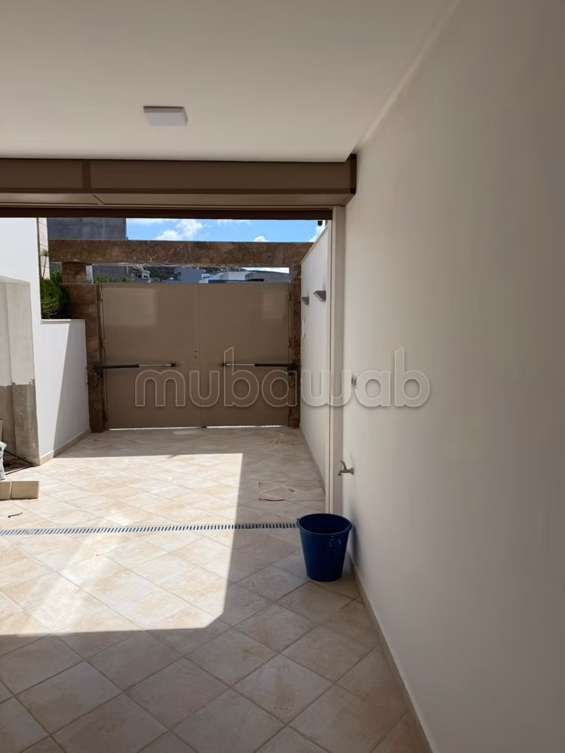 Villa en venta en Malabata hills