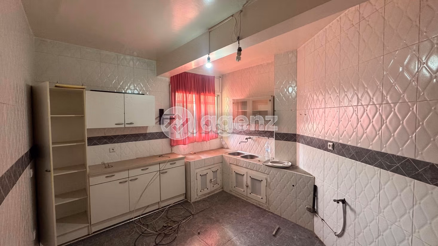 Appartamento in affitto di 140 m², 3 camere Mers Sultan Casablanca