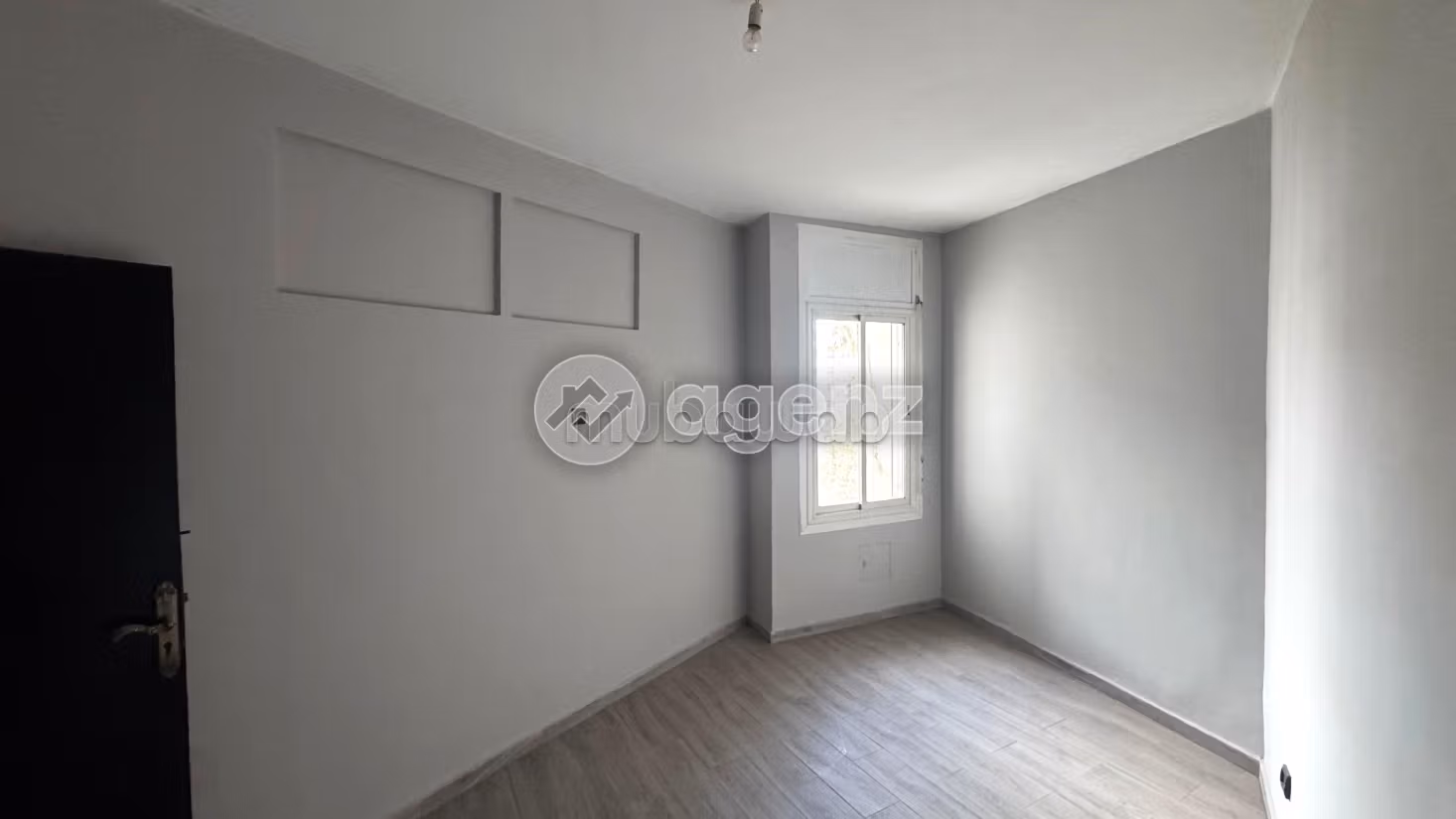 Appartamento in affitto di 140 m², 3 camere Mers Sultan Casablanca