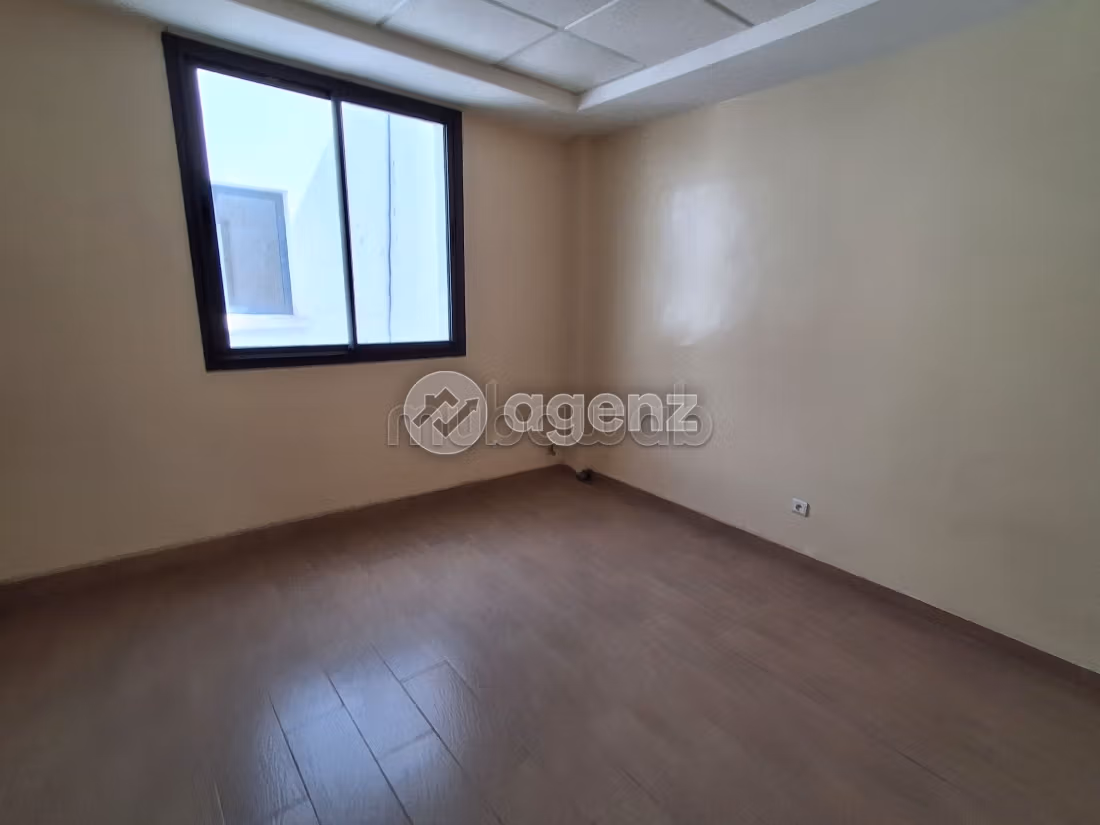 Bureau à vendre 103 m² Foncière Casablanca