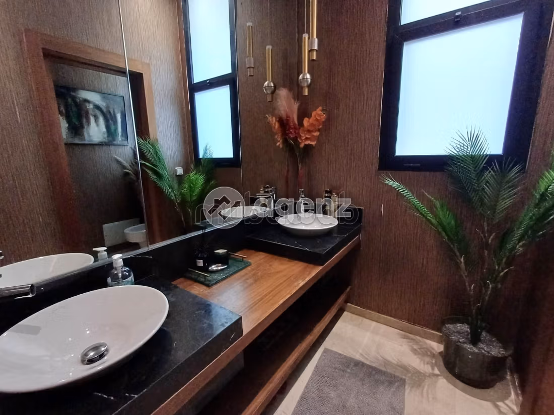 Villa à vendre 308 m², 3 chambres Tamaris Dar Bouazza