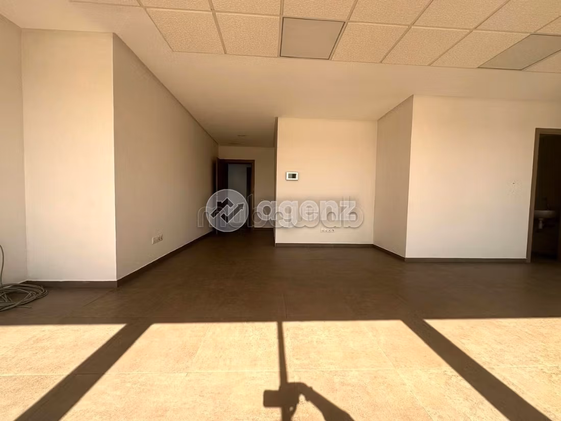 Ufficio in affitto 66 m² Anassi Casablanca