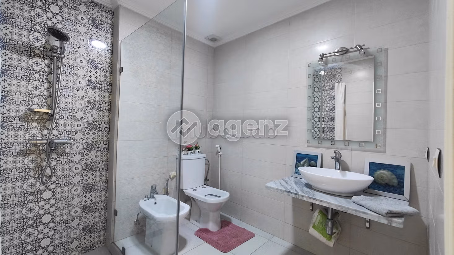 Appartamento in vendita 100 m², 2 camere Ain Chock Casablanca