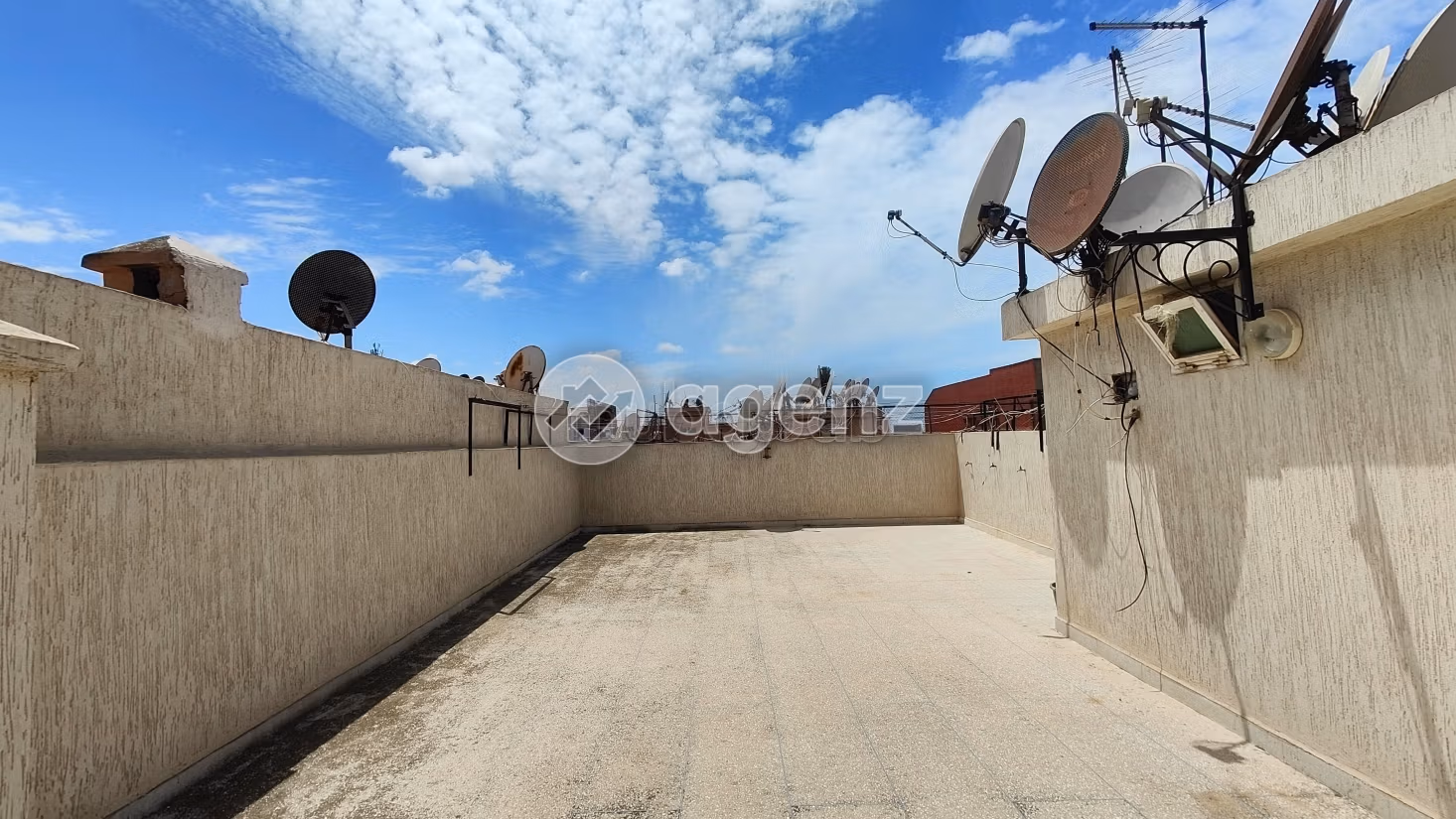 Appartamento in vendita 100 m², 2 camere Ain Chock Casablanca