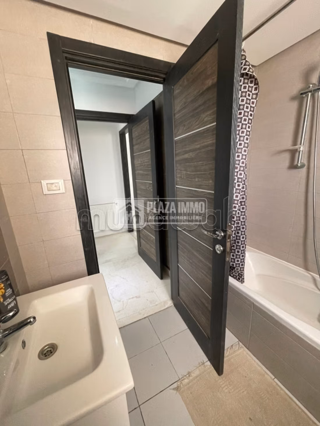 A vendre appartement S3 Bhar Lazreg