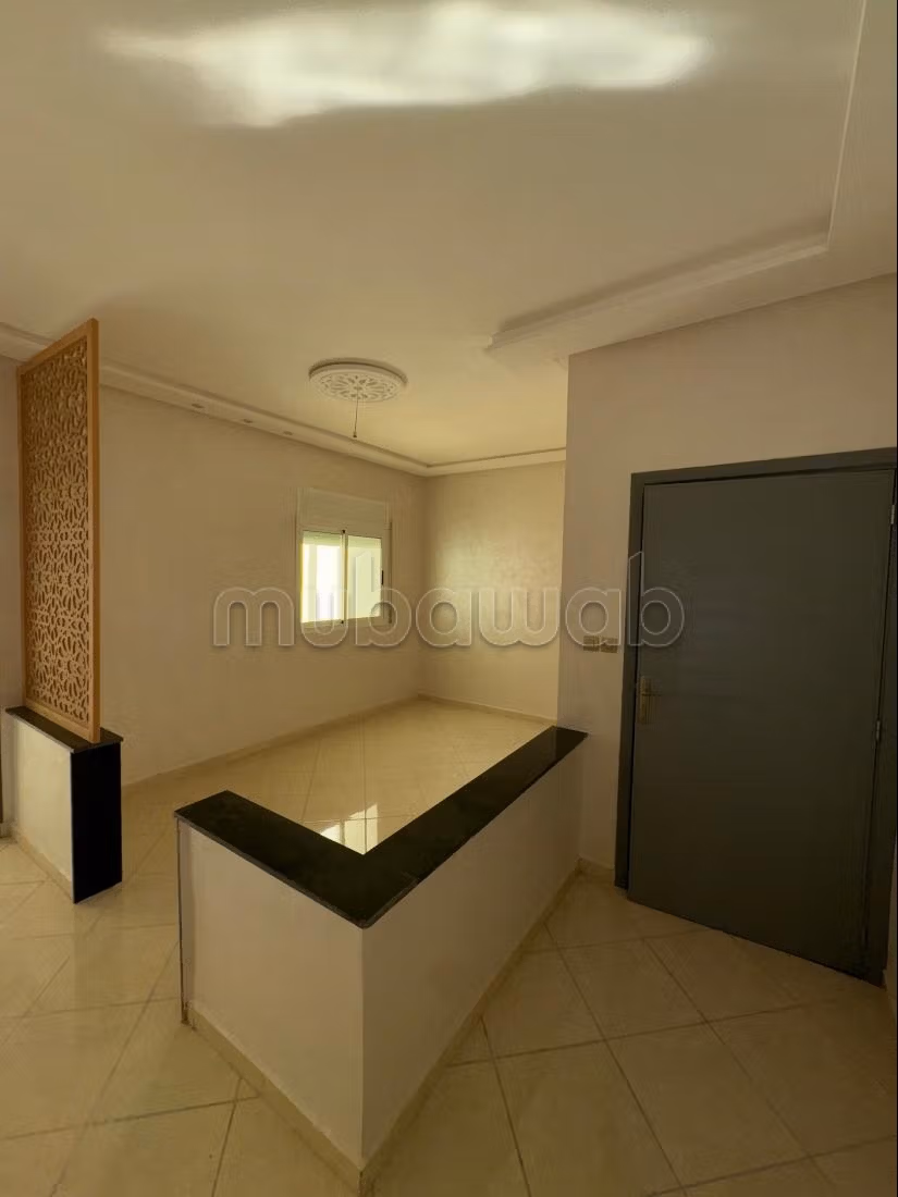 Piso en venta. 4 habitaciones. Terraza