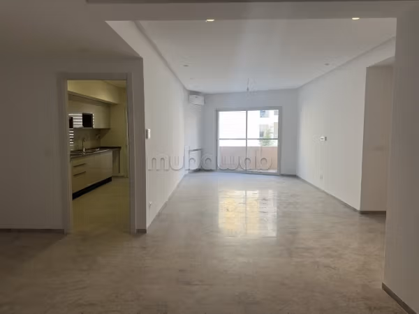 For sale, brand new S2 apartment directly from the developer located in Cité El Ghazela.
