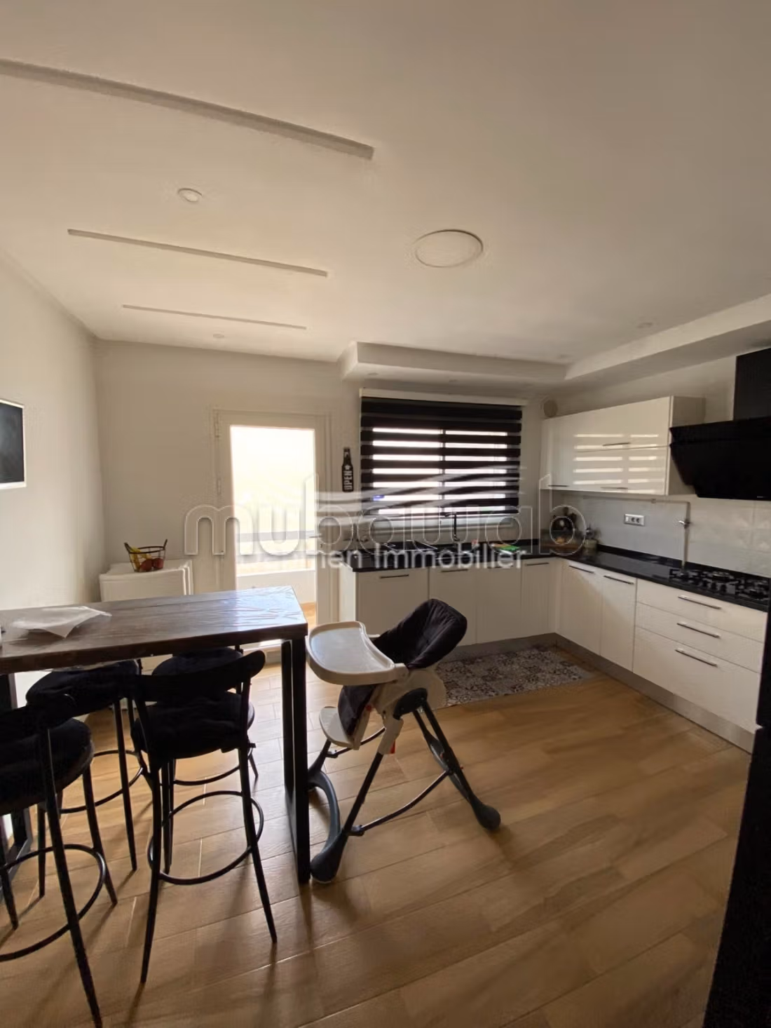 Un joli étage de villa s3 sans meubles à louer
