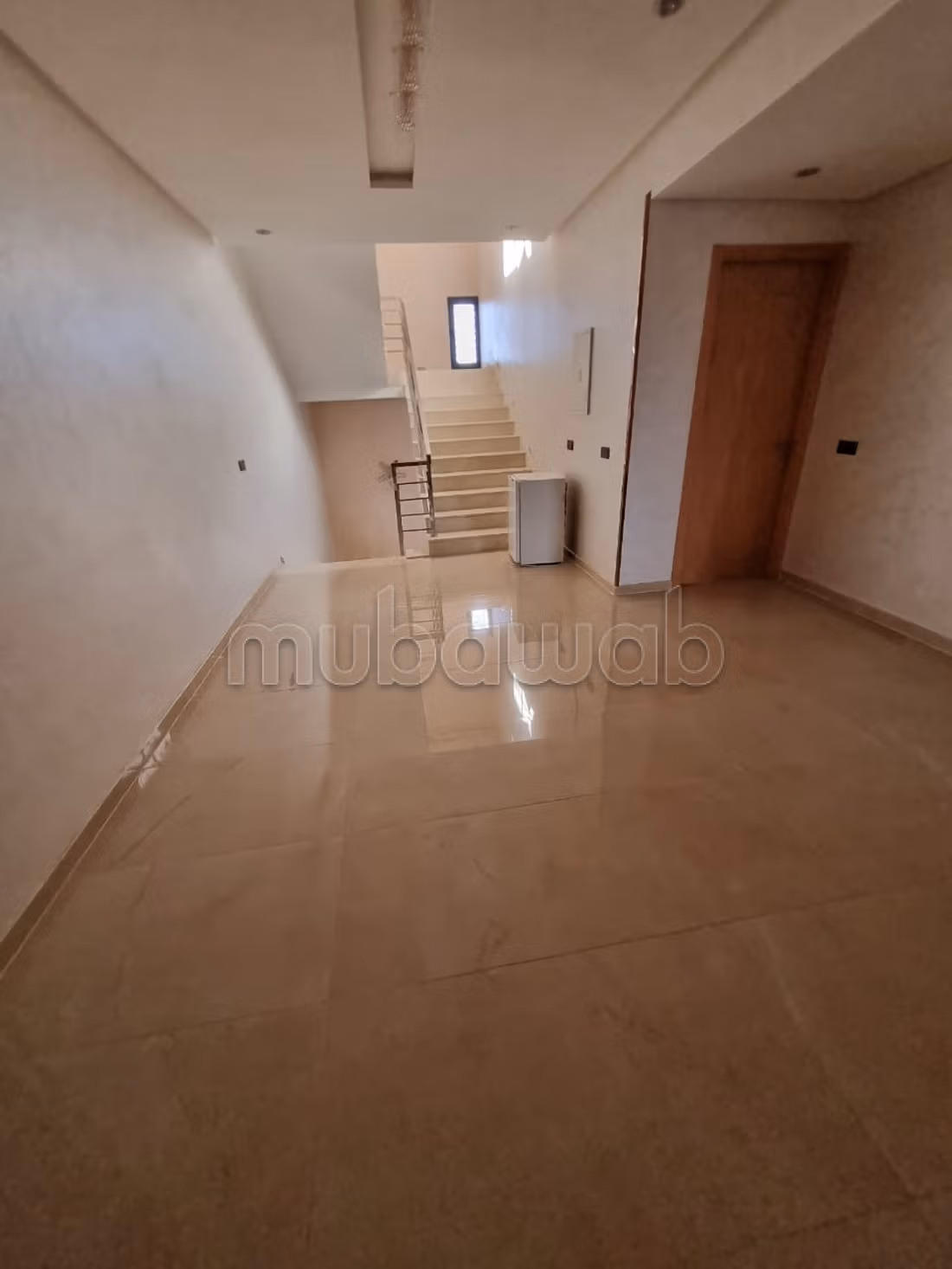 Villa de Prestige à Vendre à Agdal 
avenue Mohamed VI Marrakech