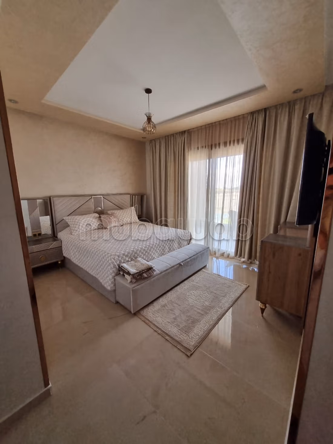Villa de Prestige à Vendre à Agdal 
avenue Mohamed VI Marrakech
