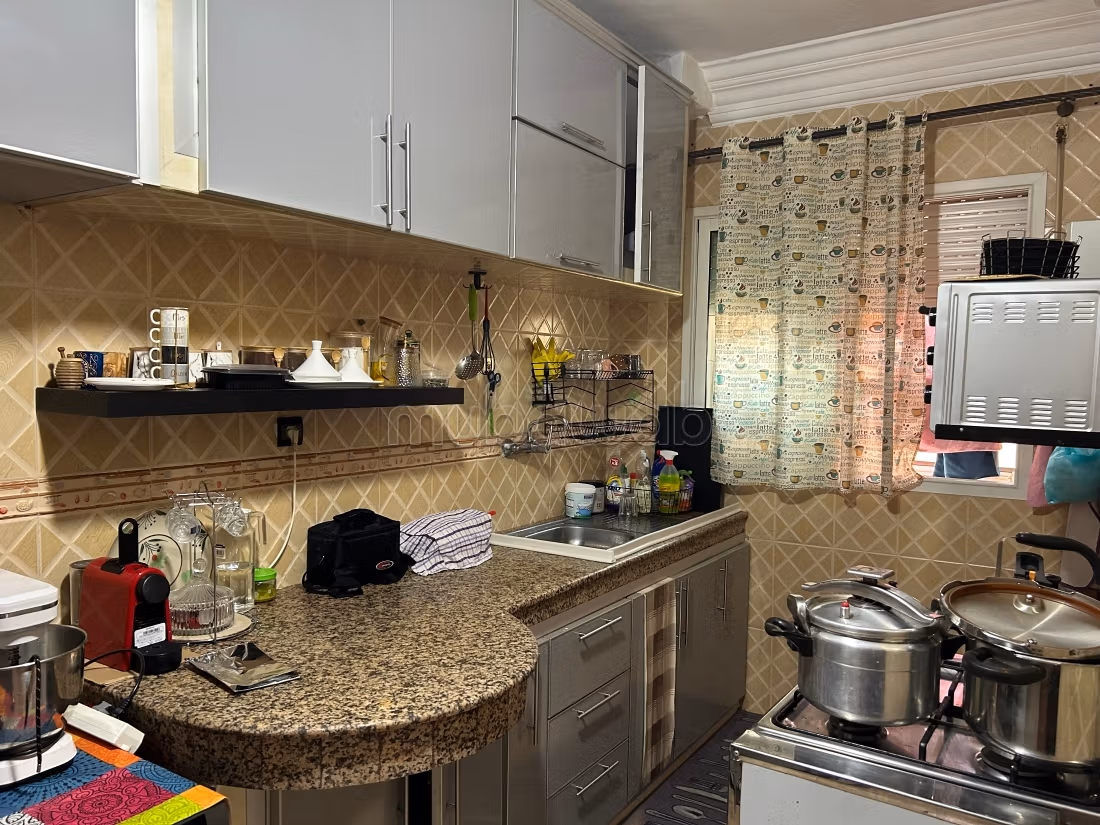 Appartement à l'achat à Al Osra.
Superficie 96 m².
Air conditionné — 5