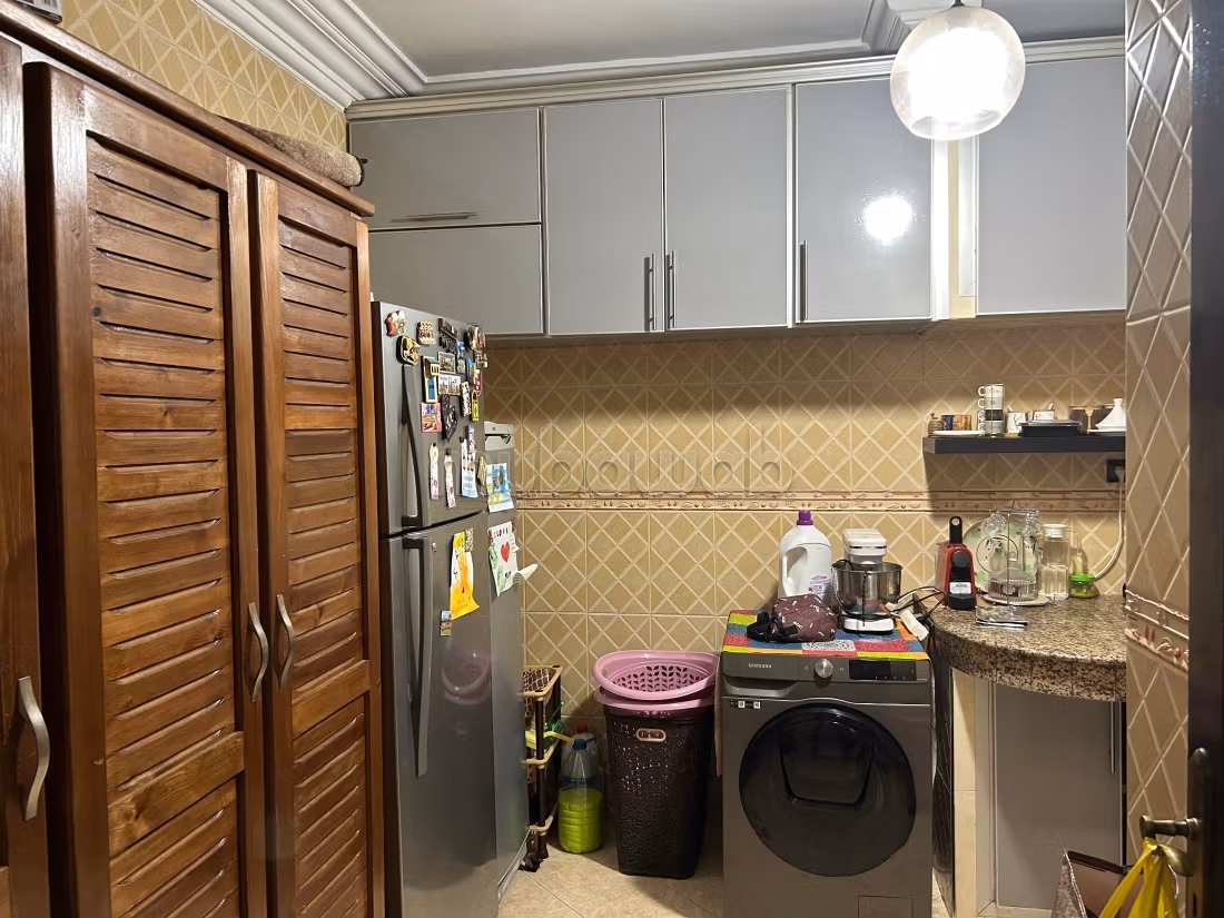 Appartement à l'achat à Al Osra.
Superficie 96 m².
Air conditionné — 6