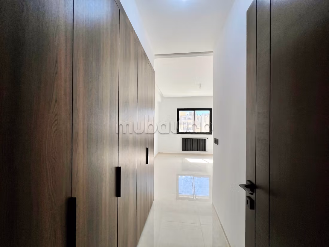A vendre appartement s3 neuf à ennasr 2