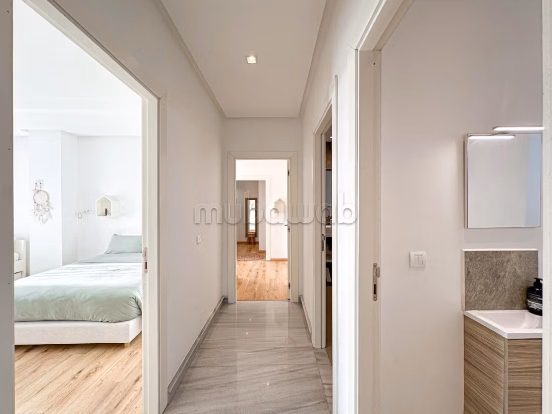 Maison de luxe à louer à Mediouna. Surface de 800 m². Piscine et cheminée