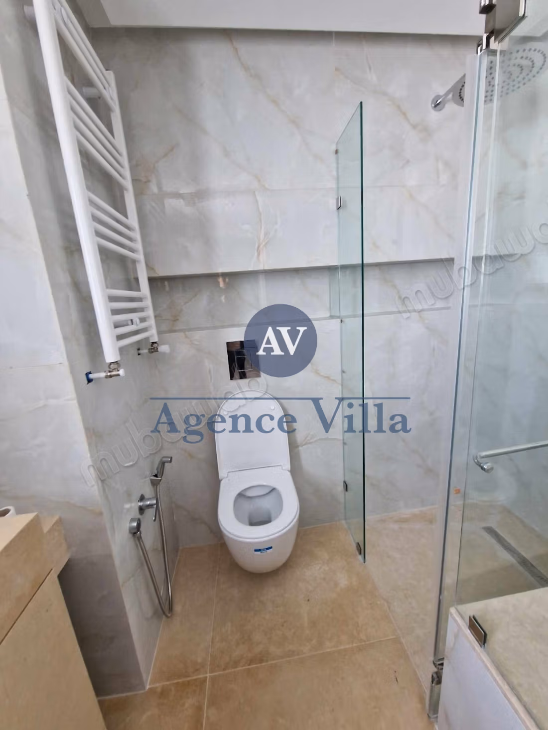 Villa a Cartagine s4 con piscina e giardino